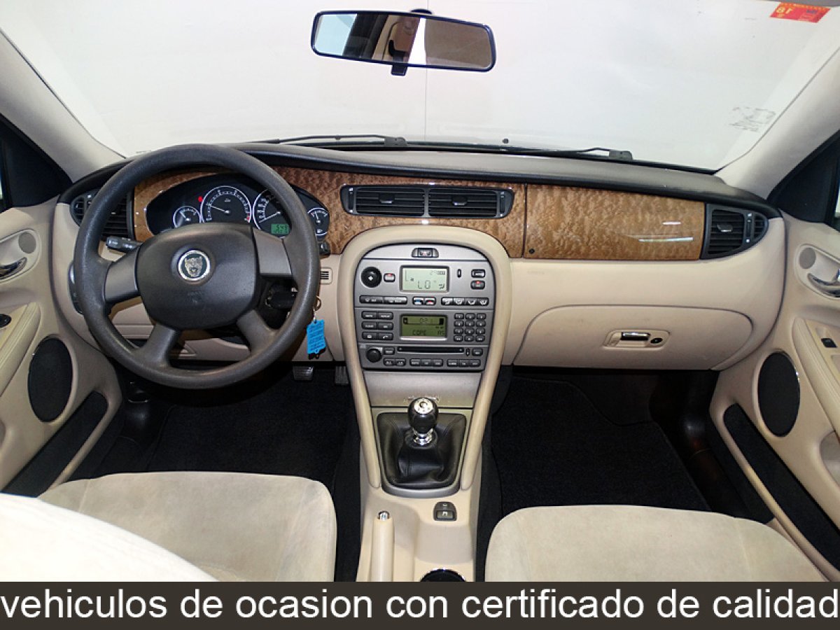 Foto Jaguar X-Type 14