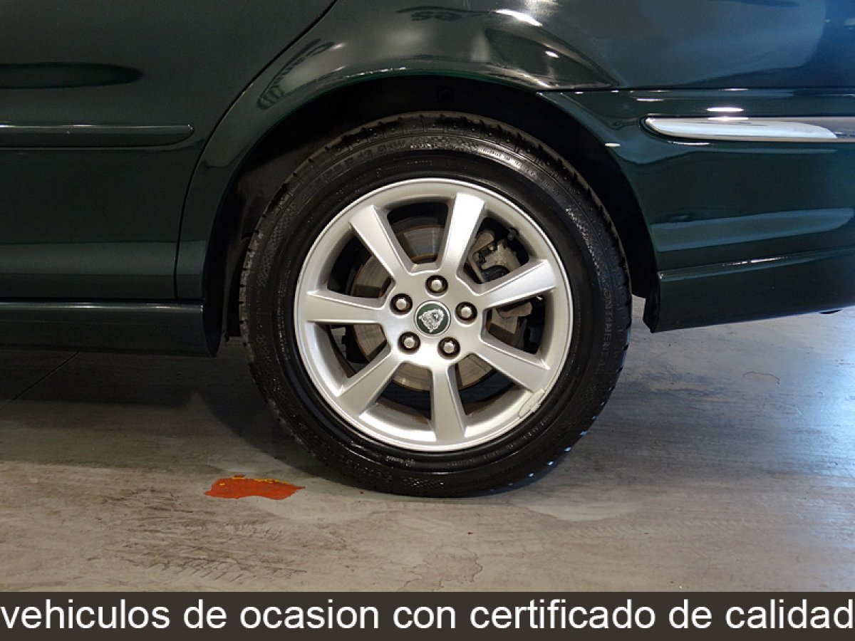 Foto Jaguar X-Type 23