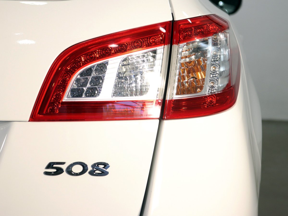 Foto Peugeot 508 SW 10