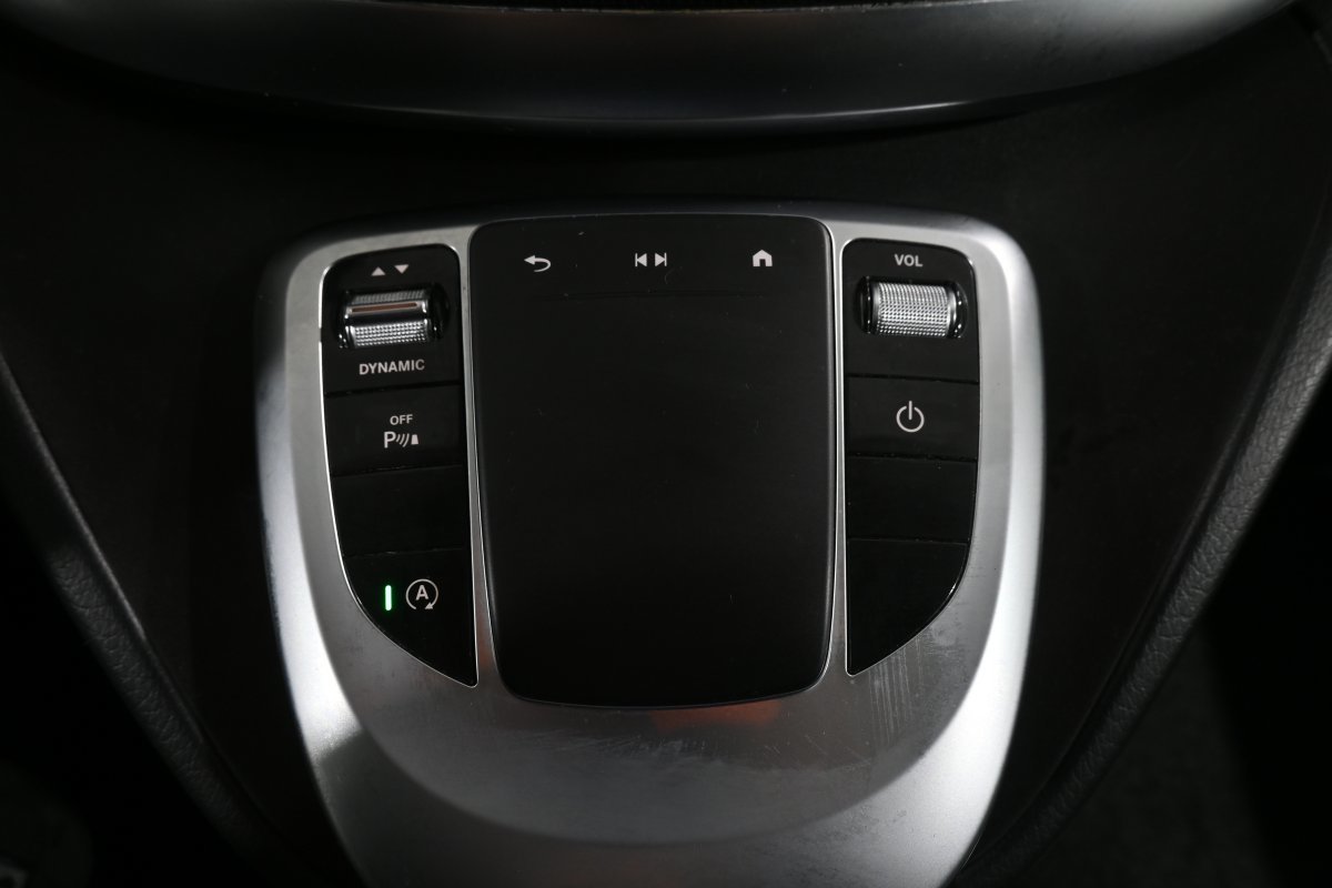 Foto Mercedes-Benz Clase V 24