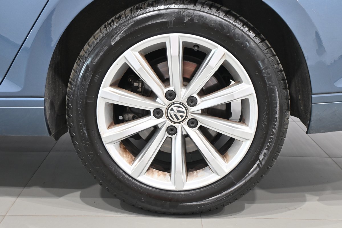 Foto Volkswagen Passat Variant 25