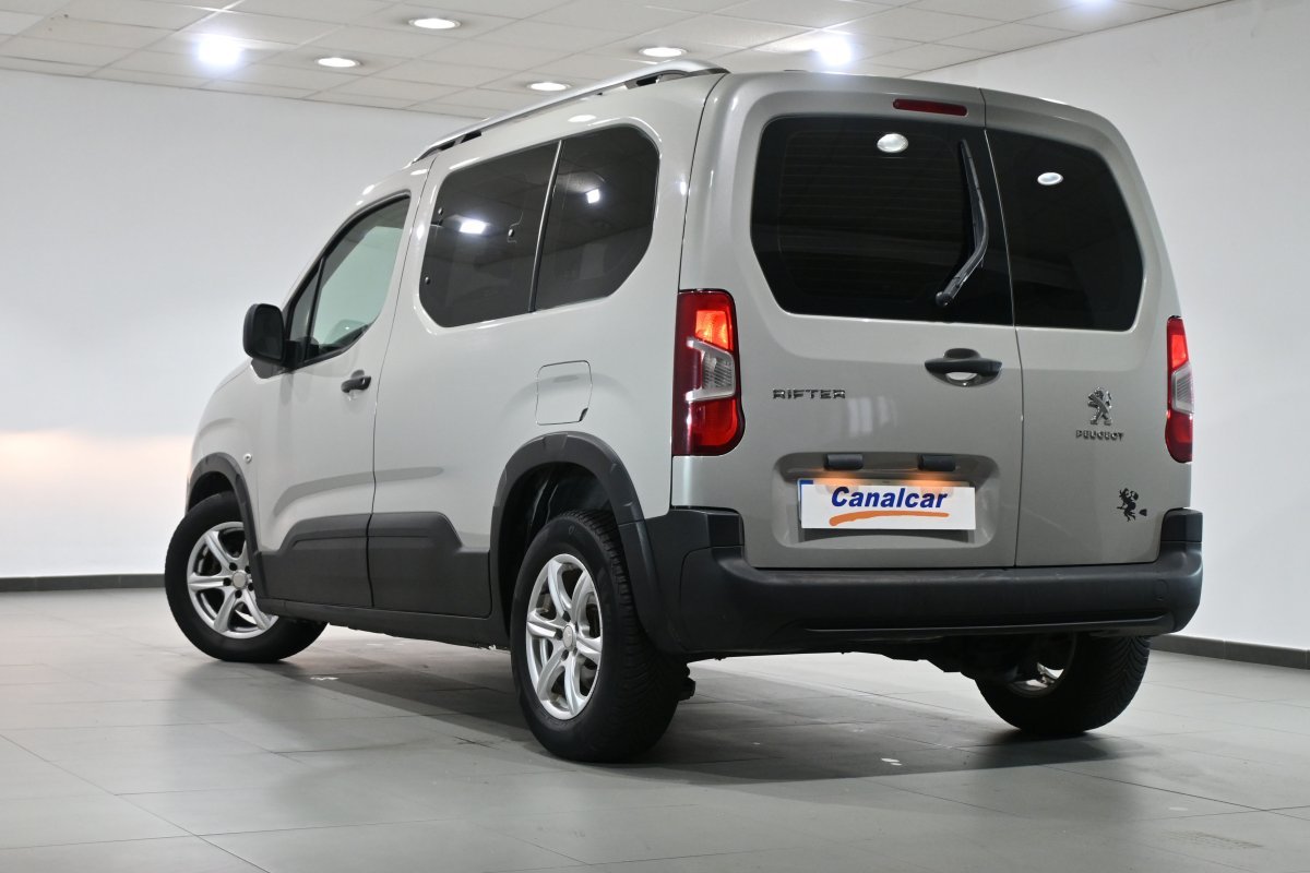 Foto Peugeot Rifter 6