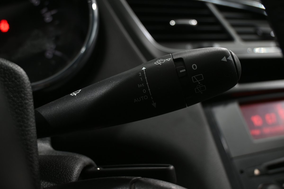 Foto Peugeot 5008 24