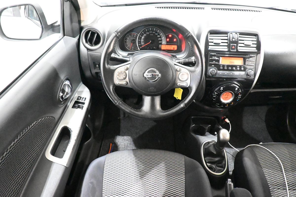 Foto Nissan Micra 16